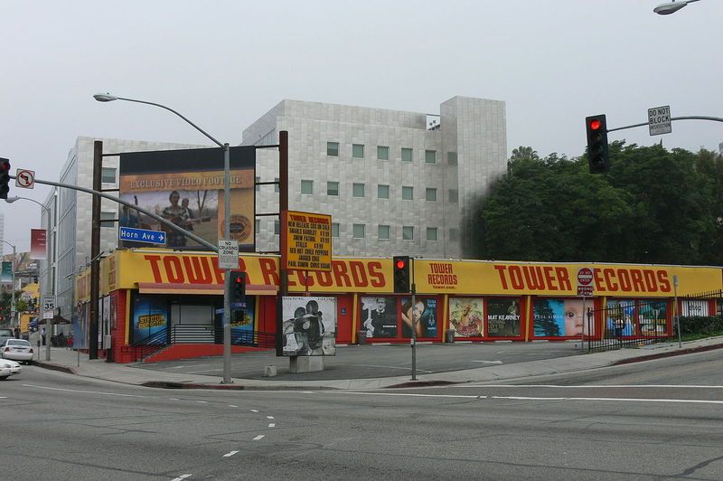 1280px-Tower_Records_Sunset_zpsdfgc5eda.jpg
