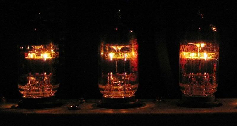 800px-Tubes.jpg