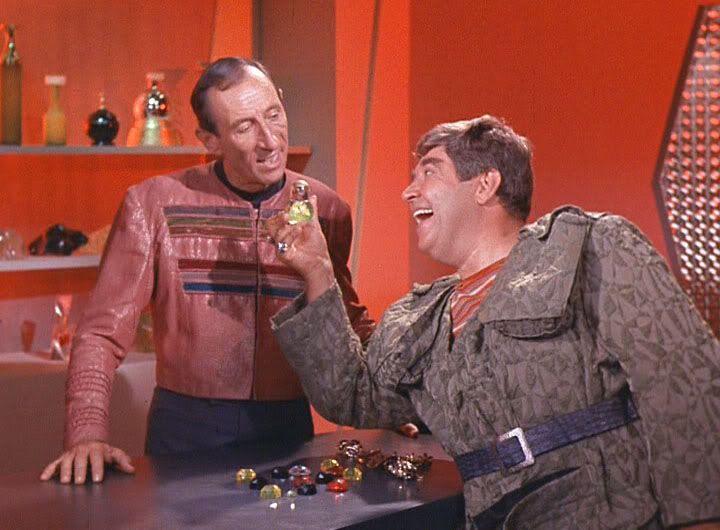 TOS_2x13_TheTroubleWithTribbles0077-Trekpulse.jpg