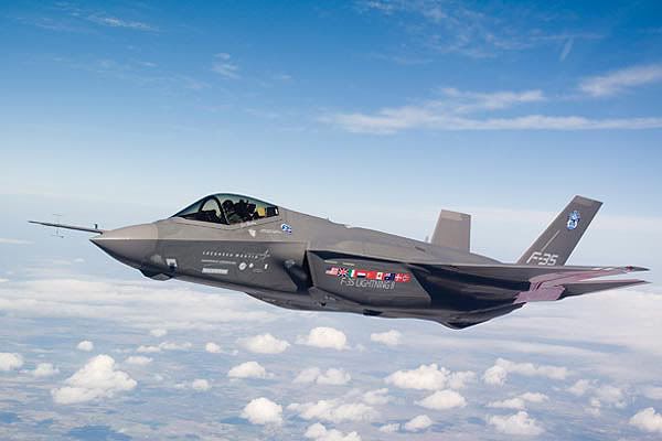 f35_2.jpg
