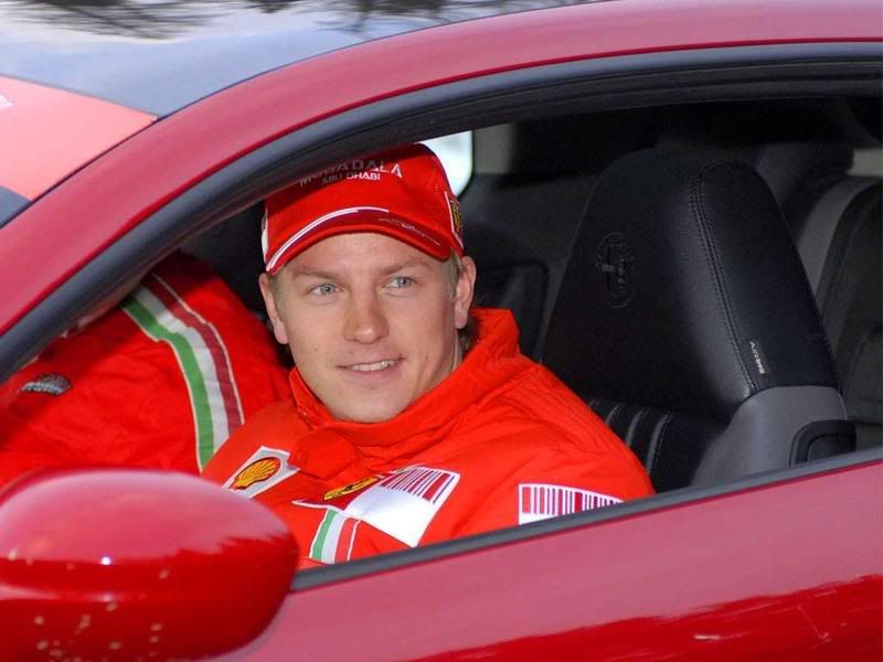 KimiRaikkonen2007-0004.jpg