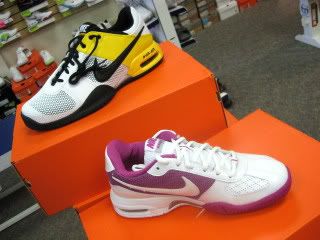 Nike Air Max Court Ballistec Tennis Shoe 1.3 - Yellow / Black