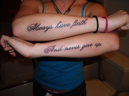 arms-bathroom-faith-have-faith-ink-Favimcom-120505.jpg