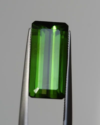 IMAGE: http://i94.photobucket.com/albums/l116/satty2006/GreenTourmaline.jpg