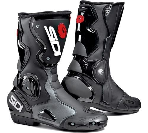 motorcycle boots uk. its size euro 42, uk 8,