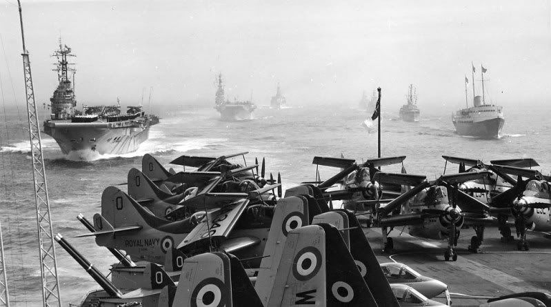 http://i94.photobucket.com/albums/l88/paul0303/44CarrierSquadronwithHomeFleetSailPast.jpg