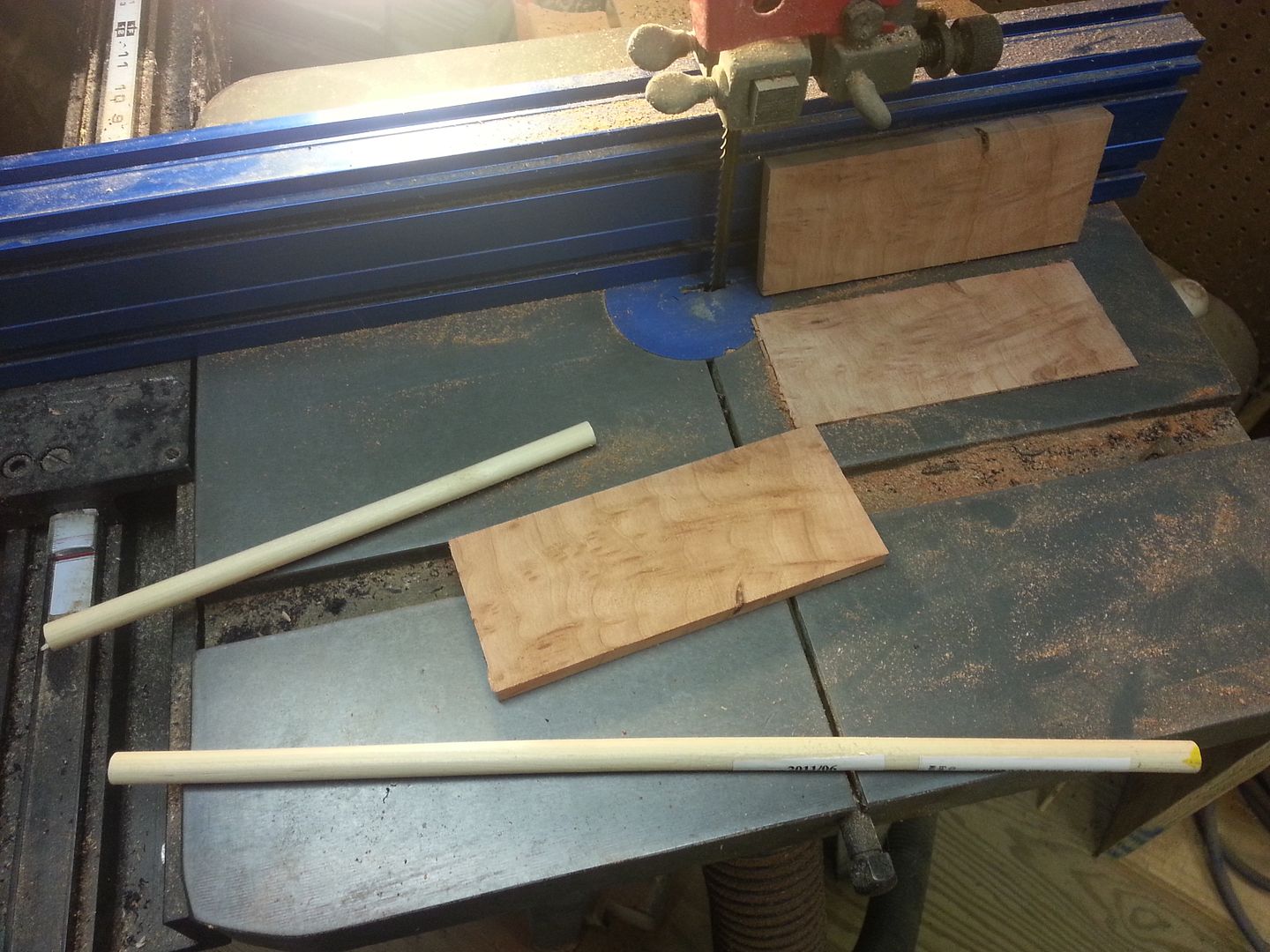 How I make 1911 grips.