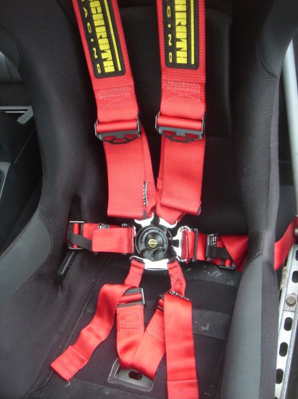 FS SPARCO Harness Bar (e36) + (2) Schroth Profi II 6point Harnesses
