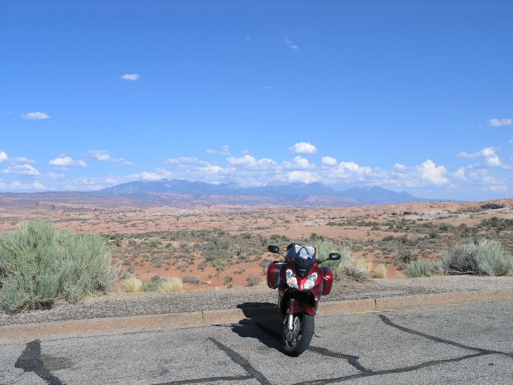 http://i94.photobucket.com/albums/l93/ibbladn/2008%20July%20Trip/July2008306.jpg
