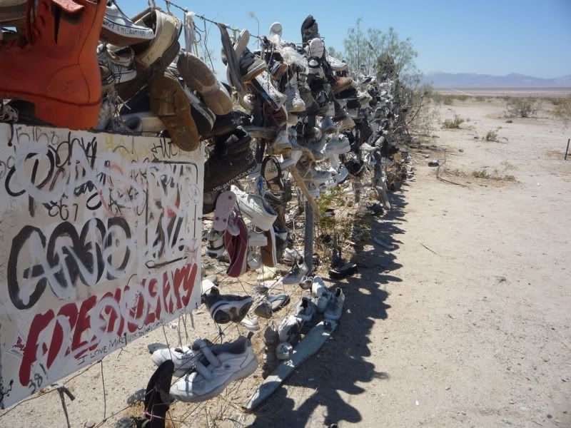 shoe fence