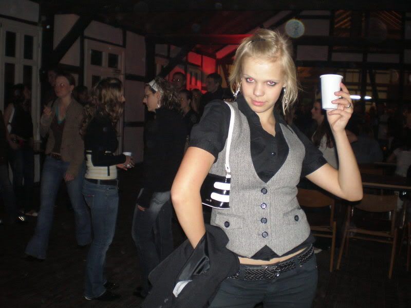 Photobucket - Video and Image Hosting